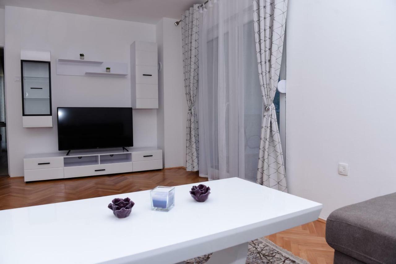Lux Apartman Casablanca プルジネ エクステリア 写真